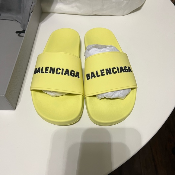 BALENCIAGA Logo Sport Slide (Yellow) - Picture 8 of 17